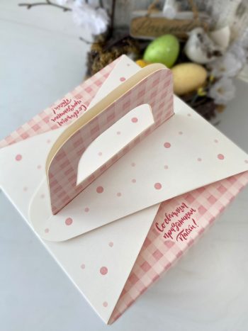 Коробка под кулич с окном "Пасхальный букет" — изображение 5